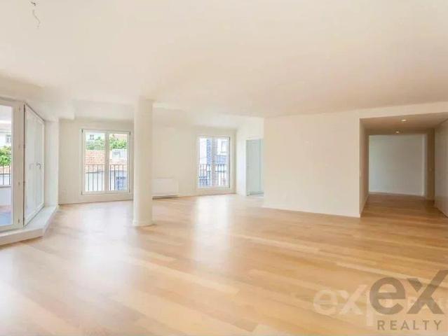 Apartamento T4 Duplex com 4 suites e terraço na Foz Velha, P. 302m² Paranhos