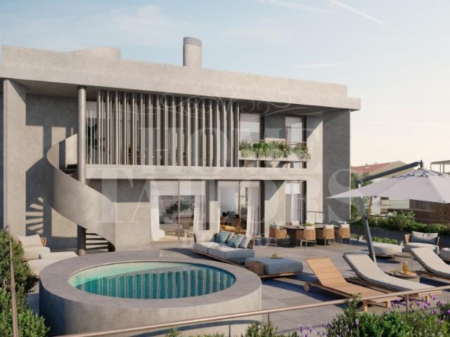 Apartamento T4 Duplex de Luxo no Porto