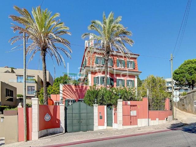 Apartamento T4 Duplex, em condomínio exclusivo no centro do. 296m² Cascais e Estoril