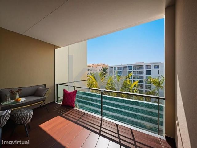 Apartamento T4 Duplex em Carcavelos