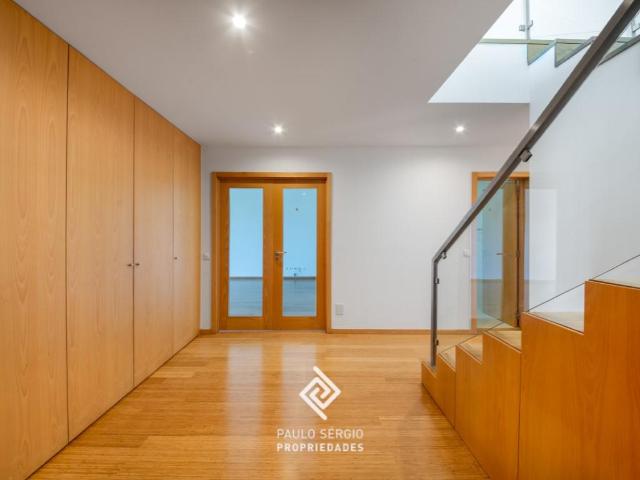Apartamento T4 dúplex em Espinho 226m² Silvalde