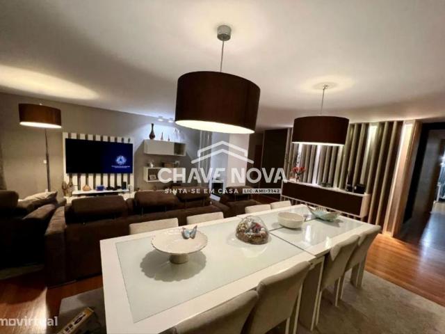 Apartamento T4 Duplex em Vila das Aves, Sto. Tirso