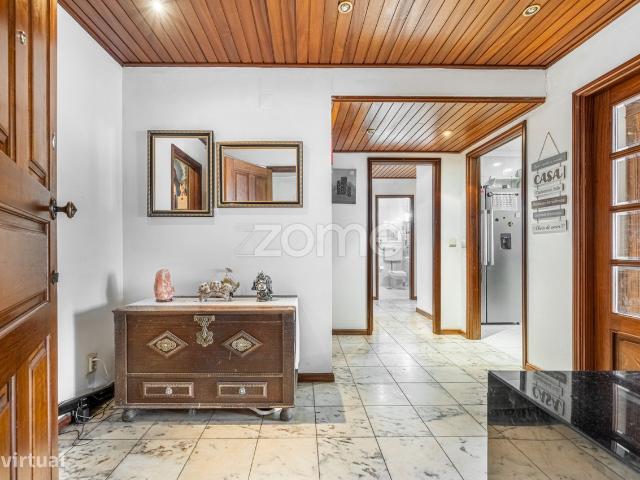 Apartamento T4 Duplex em Vila Nova de Gaia