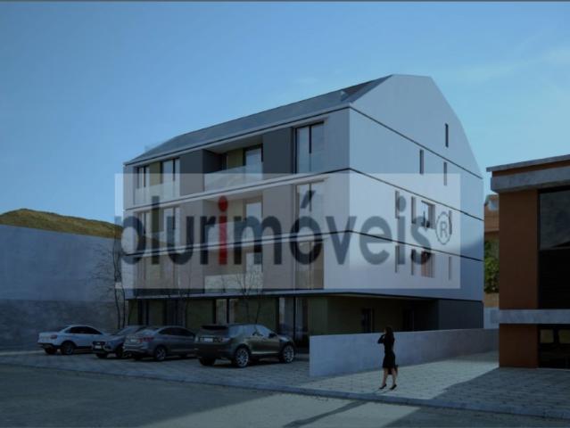 Apartamento T4 Duplex Novo
