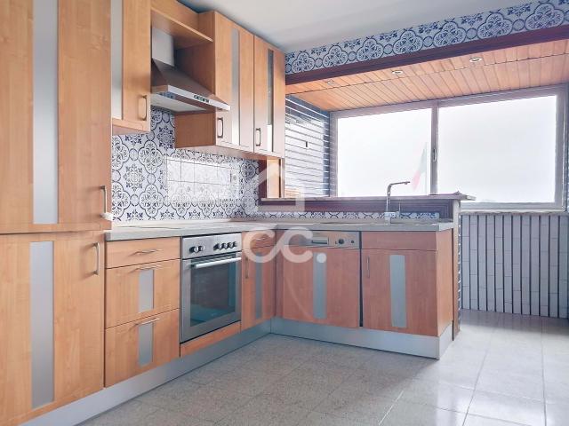 Apartamento T4 Duplex no Centro de Ermesinde, Valongo, Ermesinde