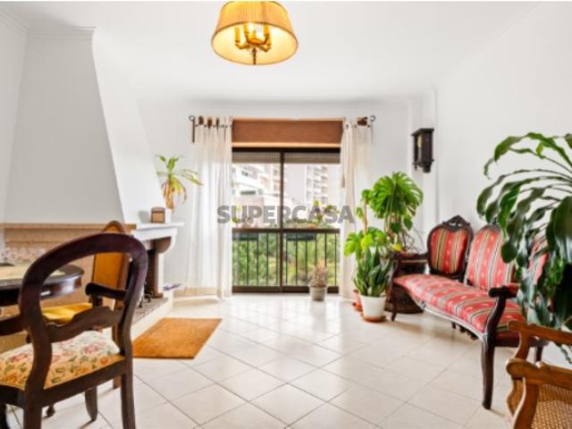 Apartamento T4+1 Duplex no Estoril