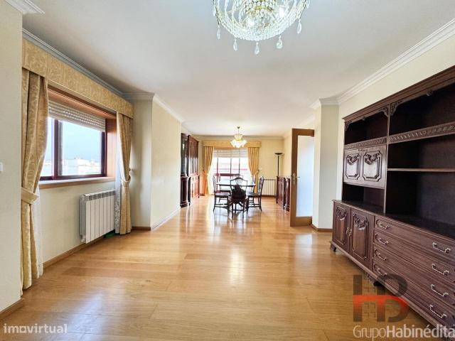 Apartamento T4 DUPLEX Venda em Santa Marinha e So Pedro da Afurada,Vi