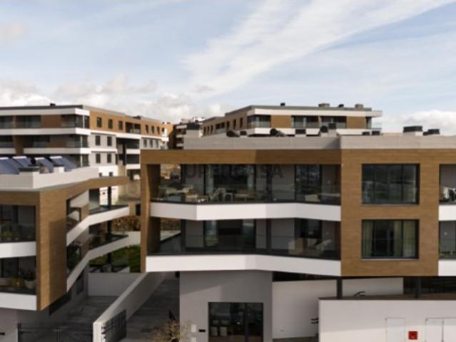 Apartamento T4 em Belém