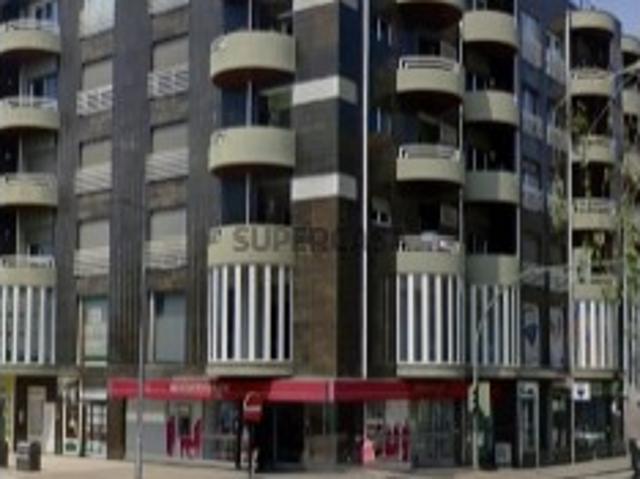 Apartamento T4 em Bougado São Martinho e Santiago