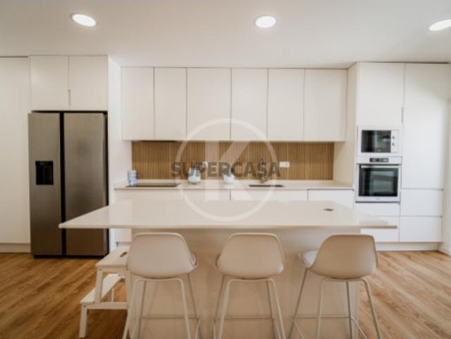 Apartamento T4 em Cidade de Santarém