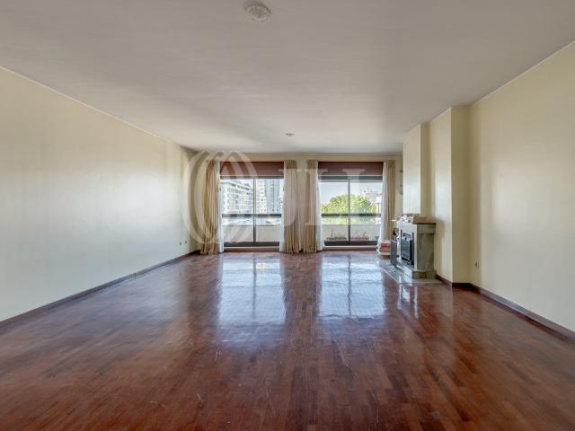 Apartamento T4, em condominio, no Pinheiro Manso 0m² Ramalde