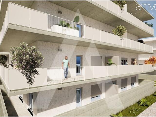 Apartamento T4 em construção