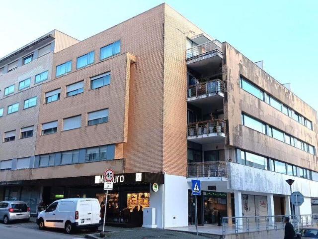 Apartamento T4 em Costa de 144,00 m² 144m² Oliveira, são paio e são sebastião