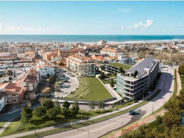 Apartamento T4 em Espinho de 158,00 m²