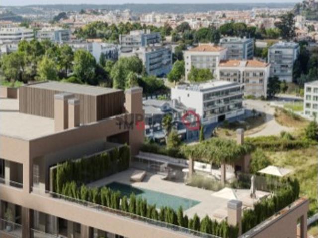 Apartamento T4 em Leiria, Pousos, Barreira e Cortes