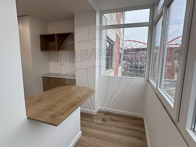 Apartamento T4 em Lisboa