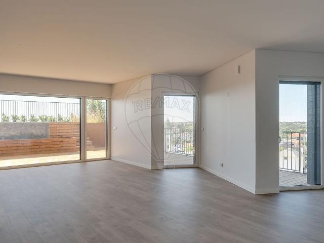 Apartamento T4 em Lisboa