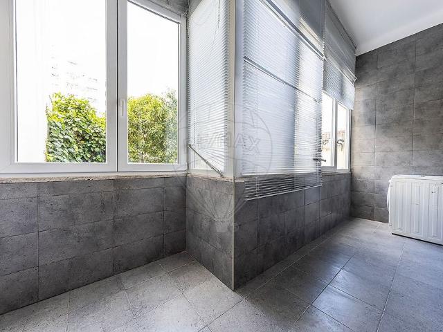 Apartamento T4 em Lisboa