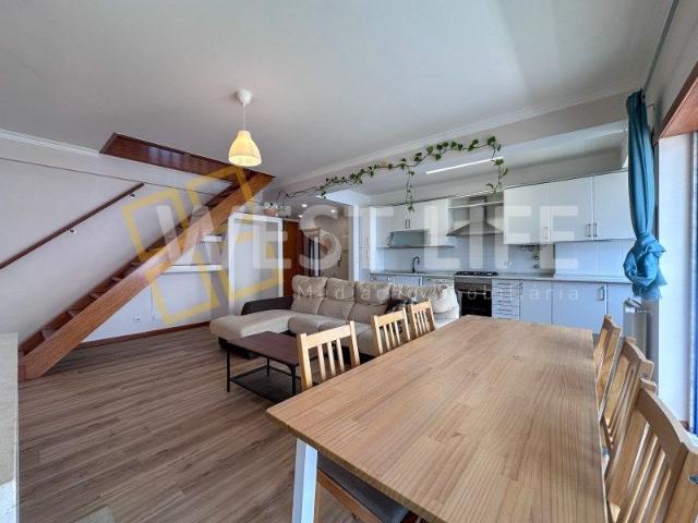 Apartamento T4 em Lisboa