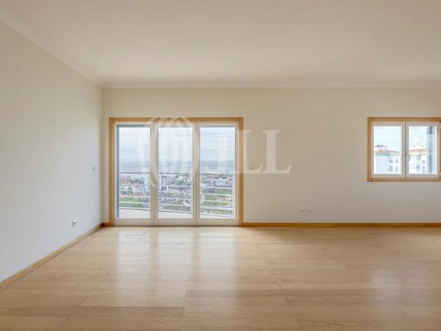 Apartamento T4 em Lisboa