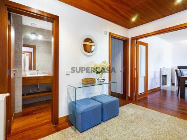Apartamento T4 em Matosinhos Sul
