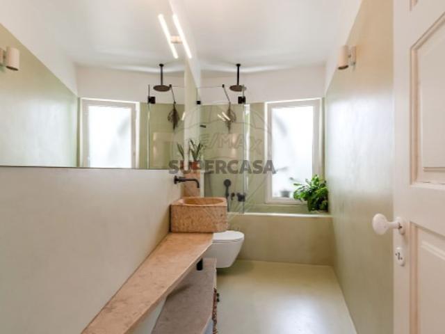Apartamento T4 em Penha de França