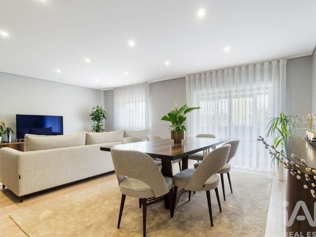 Apartamento T4 em Portimão de 243,37 m² 243m² Portimão