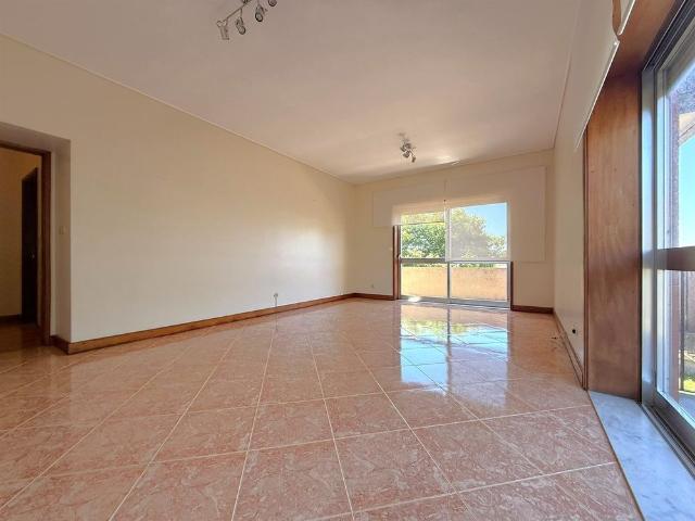 Apartamento T4 em Porto