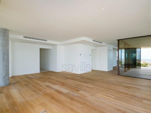 Apartamento T4 em Porto