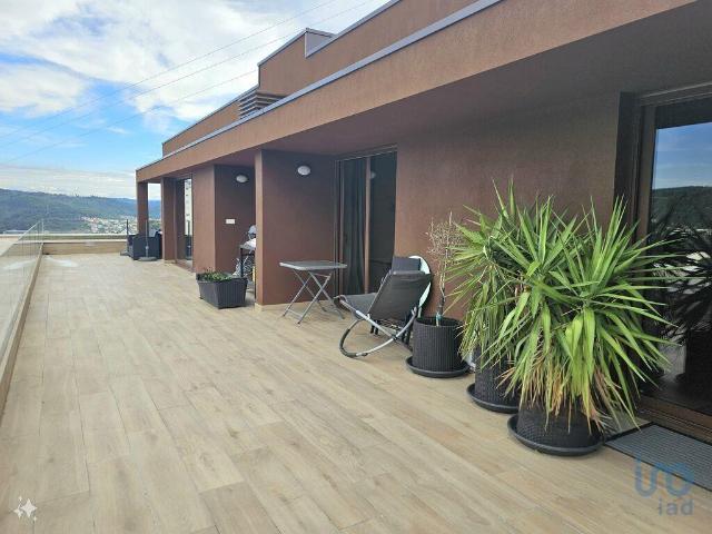 Apartamento T4 em Póvoa de Lanhoso Nossa Senhora do Amparo. 203m² Lanhoso