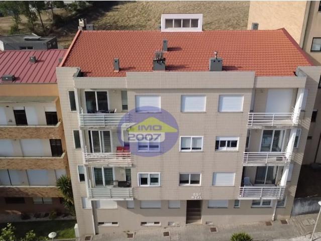 Apartamento T4 em São João de Ver