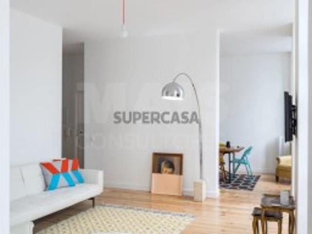 Apartamento T4 em Santa Maria Maior