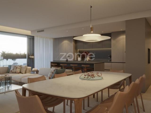Apartamento T4 Esq. no Piso 8 'X' Nogueira,Braga