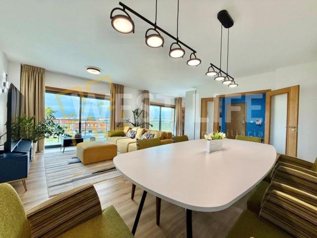 Apartamento T4 inserido em condomínio de alto padrão Luxo co. 207m² Ericeira
