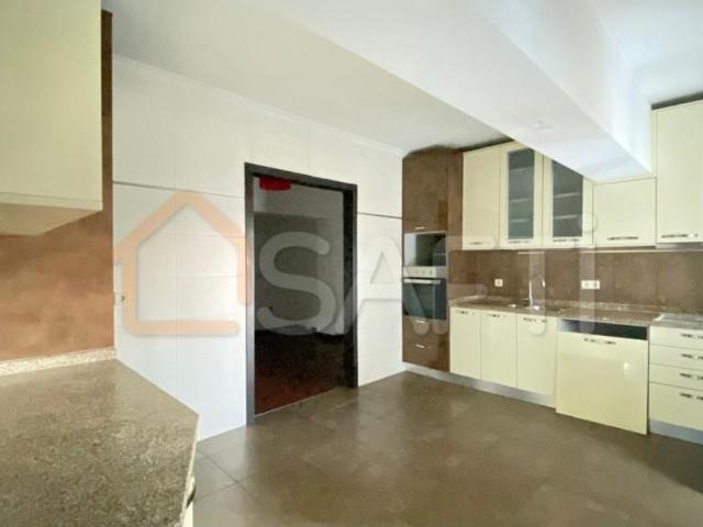 Apartamento T4 junto a Zona Verde 0m² Mirandela