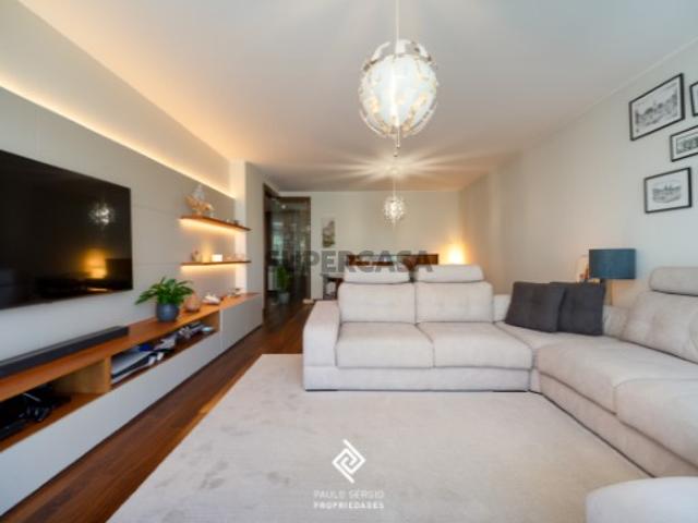 Apartamento T4 | Lake Towers | Vila Nova de Gaia