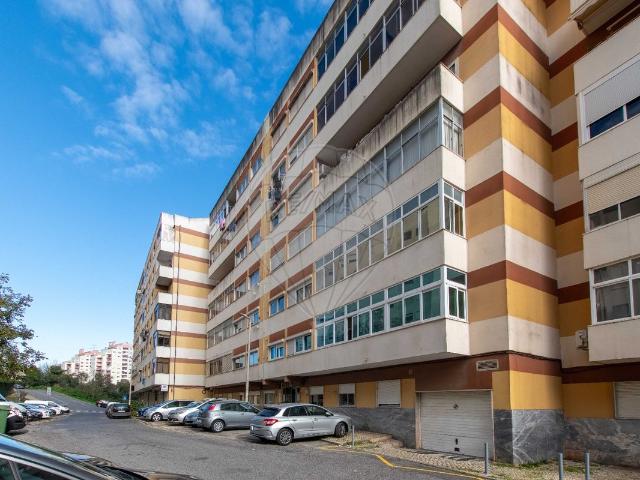 Apartamento T4, Massamá e Monte Abraão, Sintra | BPI Expresso Imobiliário