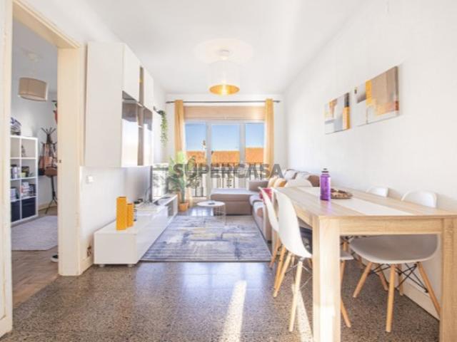 Apartamento T4 Mem Martins