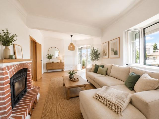 Apartamento T4 Merçês