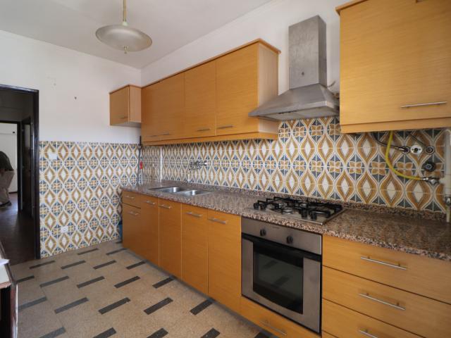 Apartamento T4 na cidade