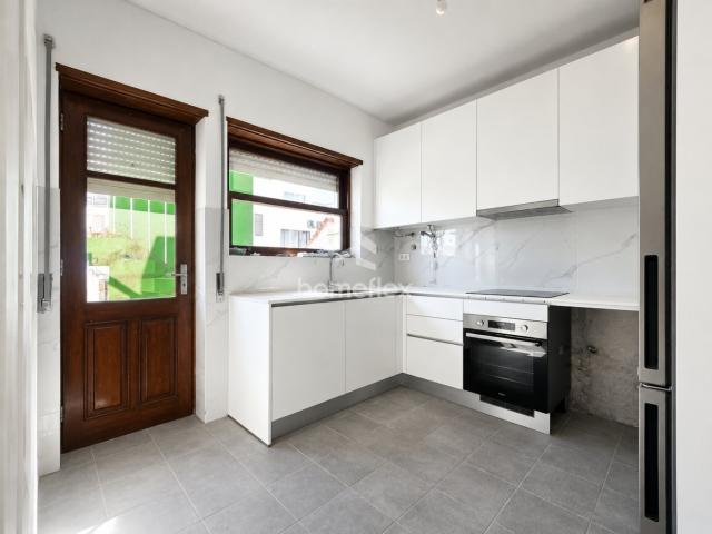 Apartamento T4, no centro da cidade!