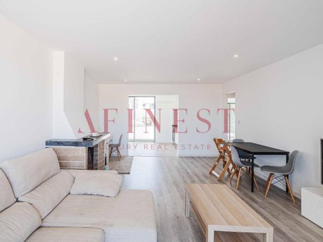 Apartamento T4 No Centro De Cascais Renovada Em 2023 E Com E. 170m² Cascais e Estoril