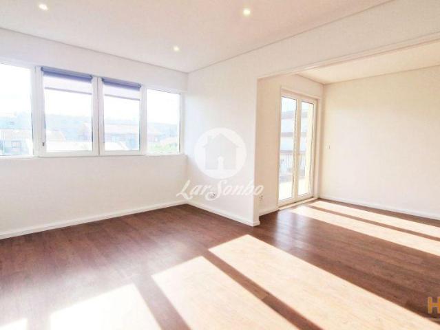 Apartamento T4 no centro de Vila do Conde | 26064062806