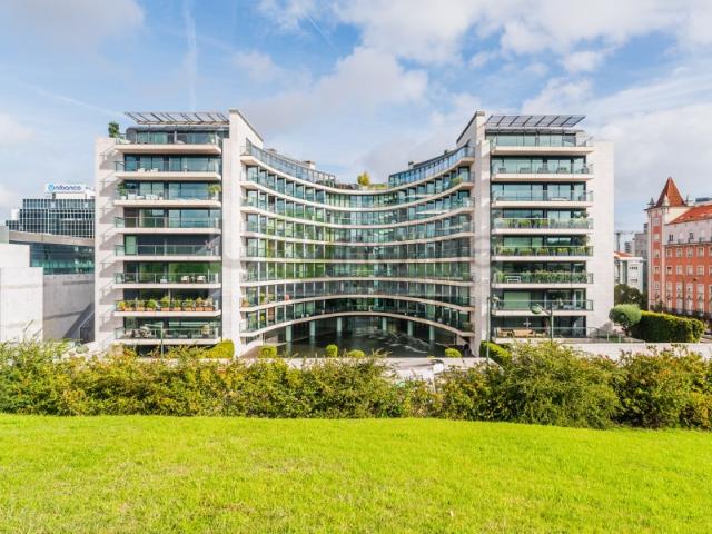 Apartamento T4 no Corte Inglês