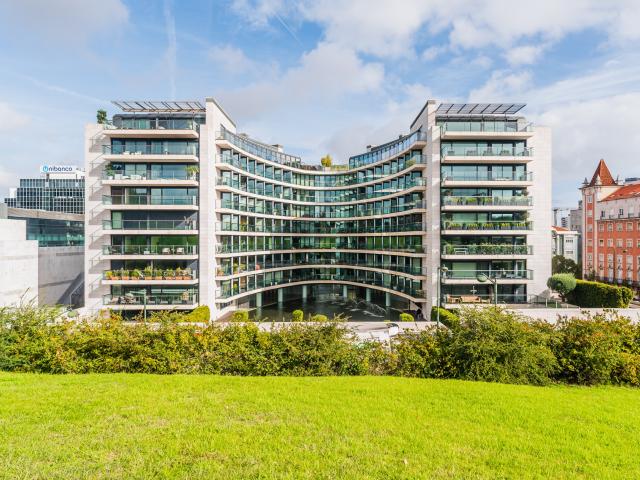 Apartamento T4 no Corte Inglês