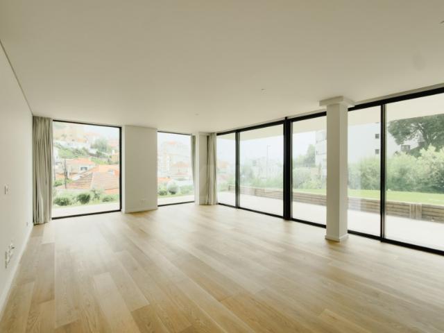 Apartamento T4 no Estoril Essence com Jardim Privativo