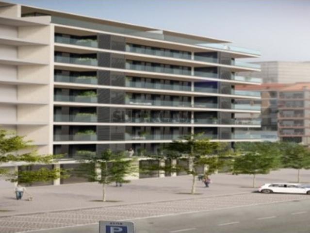 Apartamento T4 no Foco, Avenida da Boavista Porto