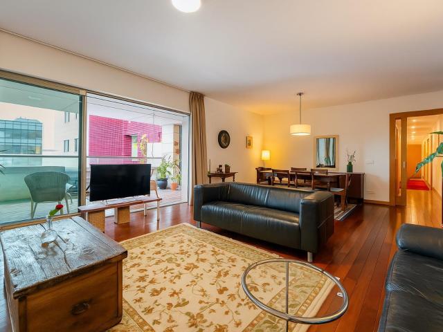 Apartamento T4 no Parque das Nações 131m² Parque Das Nações