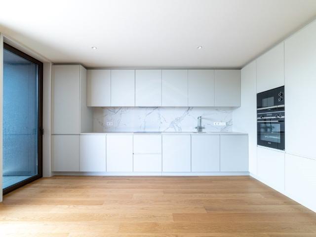 Apartamento T4 novo nos Jardins da Arrábida Vila Nova de G. 153m² São Pedro Da Afurada