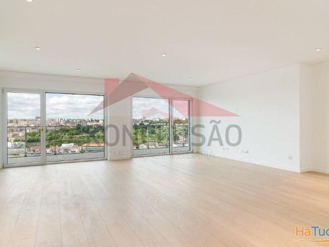 Apartamento T4 Novo ? Conforto, Modernidade e Vista Rio | 26074092959